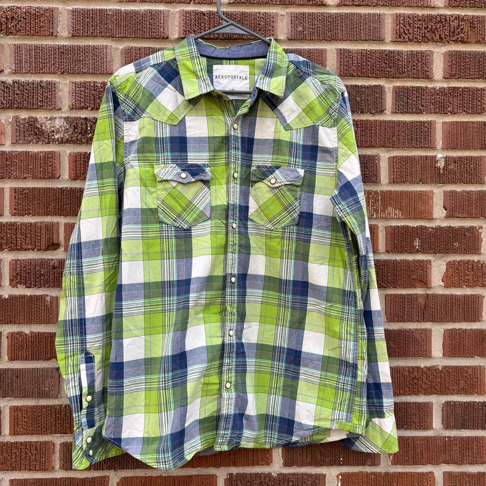 Aeropostale Mens Pearl Snap Long sleeve Green White Plaid Shirt Size L
